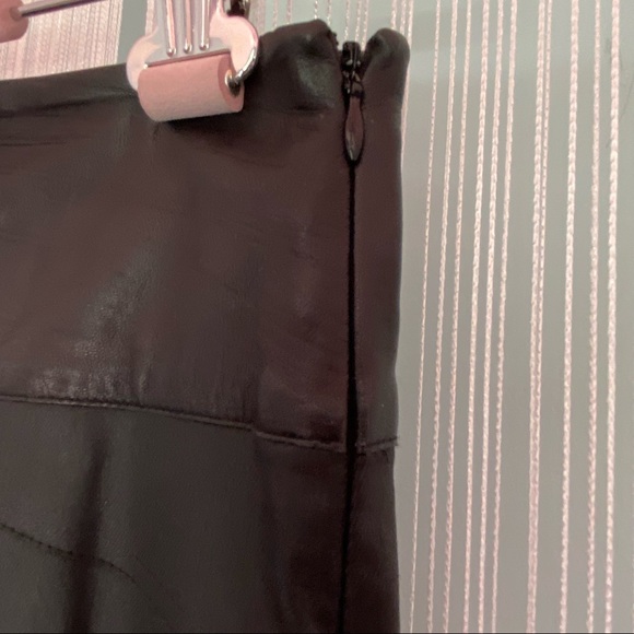 Robert Rodriguez Black Slim Skirt with Real Leather Waist Trim Size 4 - Picture 4 of 16